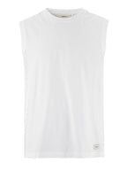 White (retail) [900000]