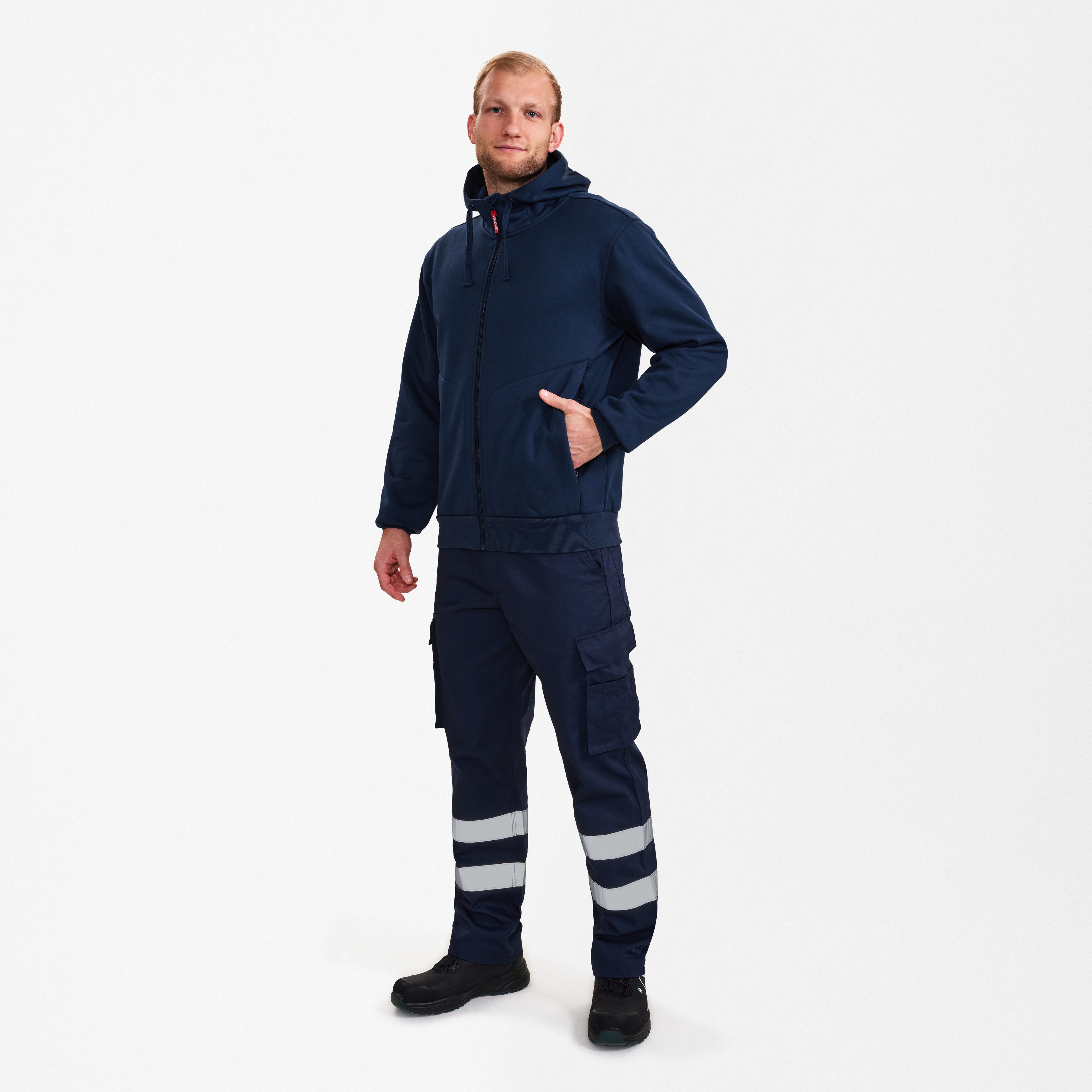 Extend sweatshirt med hætte