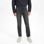 Medium Grey [135]