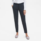 Dark Grey [125]